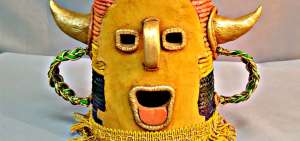 Las obras ganadoras del Segundo Concurso de M&aacute;scaras convocado por la UCE ser&aacute;n exhibidas en vitrinas, dentro y fuera de la instituci&oacute;n.