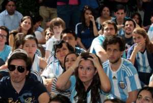 Los hinchas pasaron los tres primeros controles pero los rebotaron en el último.