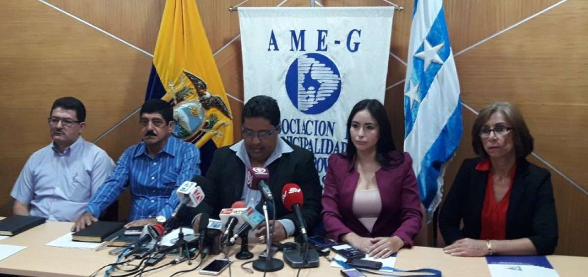 22 de los 25 alcaldes de Guayas apoyar&aacute;n a binomio de PAIS
