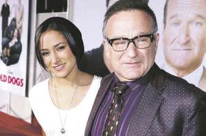 El &uacute;ltimo &lsquo;tuit&rsquo; de Robin Williams (d) fue para su hija Zelda.