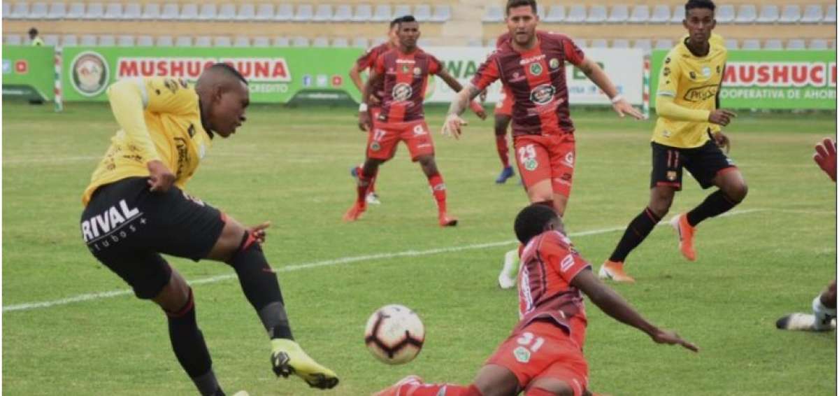 Barcelona sufre una sorprendente goleada con Mushuc Runa