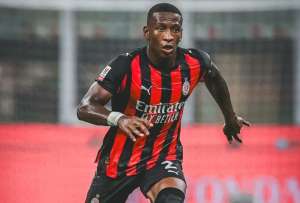 Pervis Estupi&ntilde;&aacute;n fue titular y el AC Milan perdi&oacute;