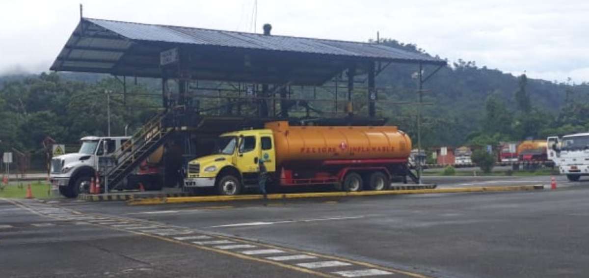 Distribuci&oacute;n y almacenamiento de combustible se monitorea para evitar desabastecimiento