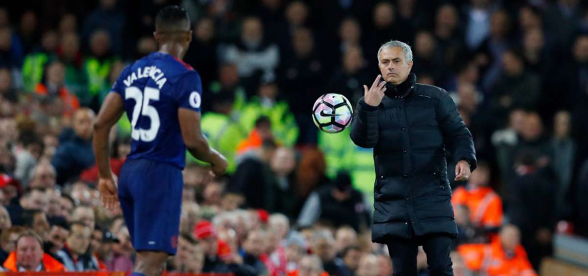 Mourinho del United y Puel del Southampton buscan su primer t&iacute;tulo en Copa de Inglaterra