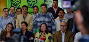 La secretaria ejecutiva del movimiento, Doris Soliz, presidi&oacute; un taller con dirigentes de la organizaci&oacute;n de las 24 provincias.