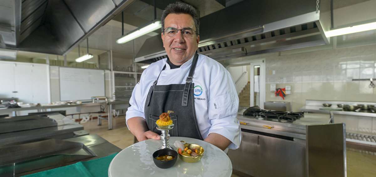 El chef Dimitri Hidalgo actualmente es el decano de la Facultad de Gastronom&iacute;a de la UTE.