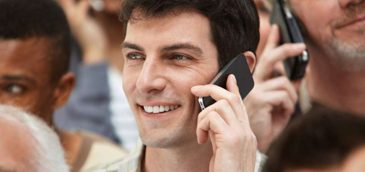 Los costos de itinerancia para celulares bajan en la Uni&oacute;n Europea