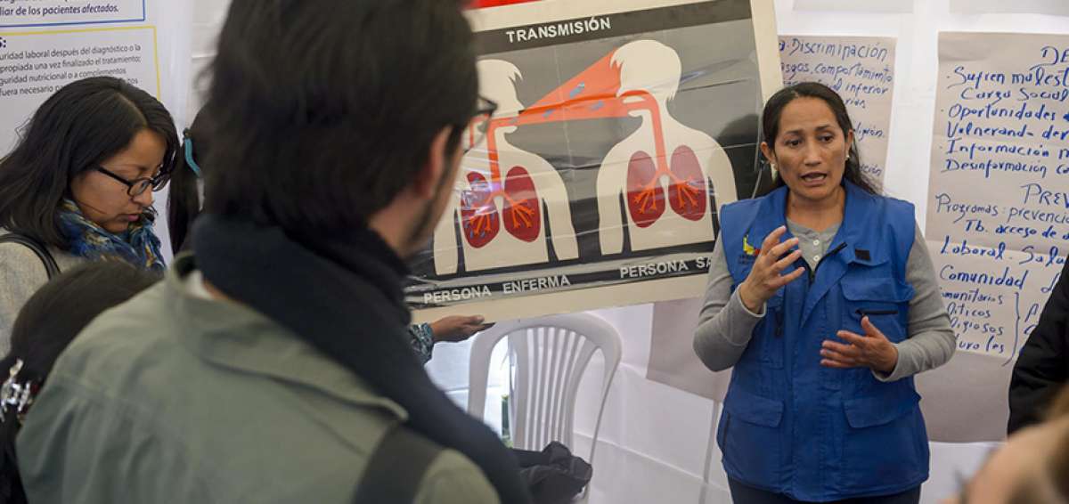Datos informativos sobre la enfermedad contribuyen a evitar que los pacientes se sientan discriminados y aislados