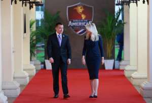 Doce mandatarios latinoamericanos participan en cumbre liderada por Trump en Florida