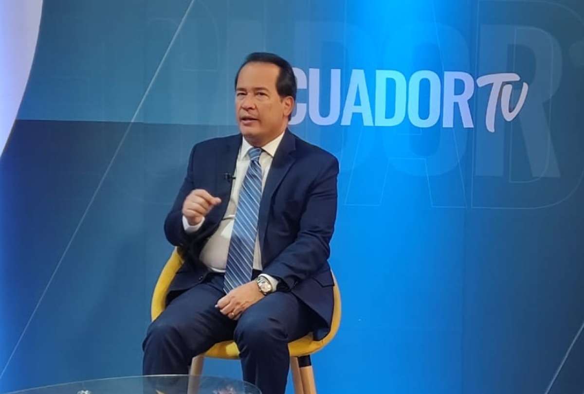 El ministro de Gobierno pidió a la Corte Constitucional que trate los decretos-ley con agilidad