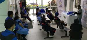 Personal del Hospital del D&iacute;a Norte Tarqui se capacita sobre el buen uso de equipos de protecci&oacute;n