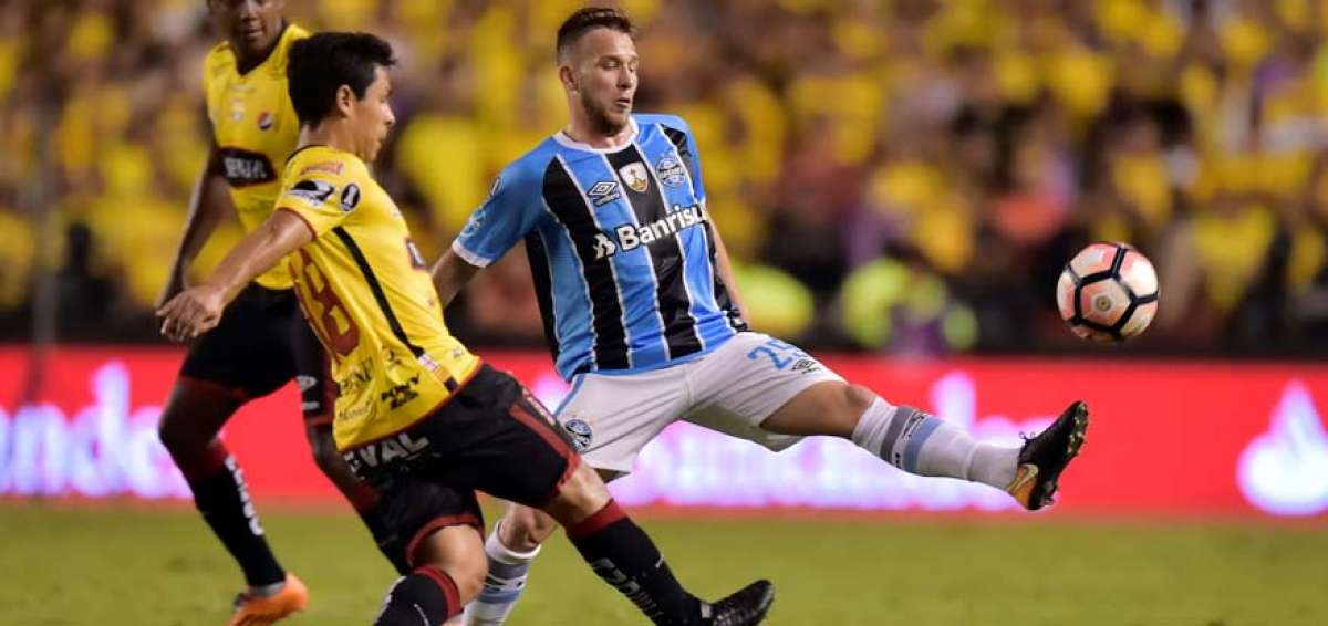 Mat&iacute;as Oyola cree que BSC perdi&oacute; la serie en el Monumental