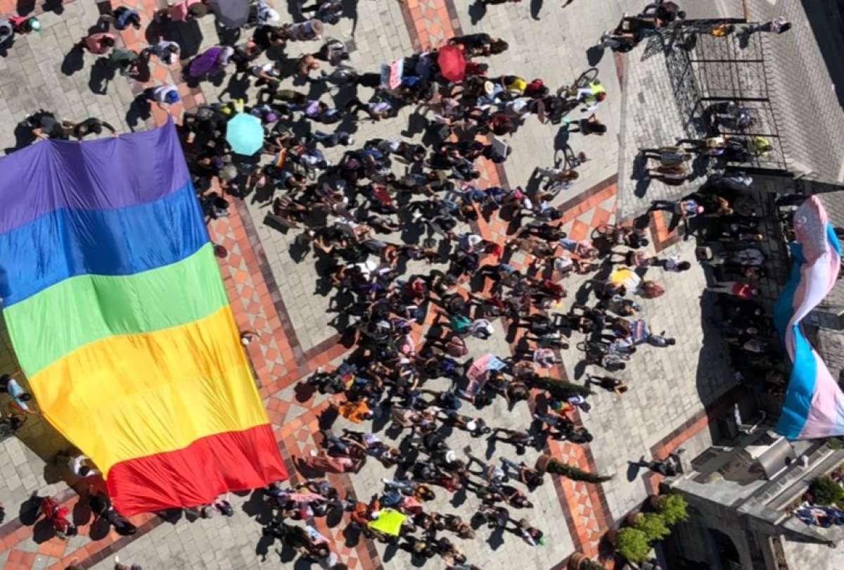 Marcha trans se instala en las inmediaciones de la Bas&iacute;lica
