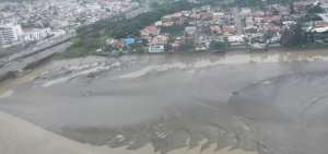 El islote El Palmar est&aacute; ubicado entre los cantones Guayaquil, Dur&aacute;n y Samborond&oacute;n.