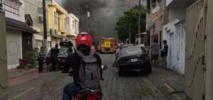 Incendio en la und&eacute;cima etapa de la Alborada.