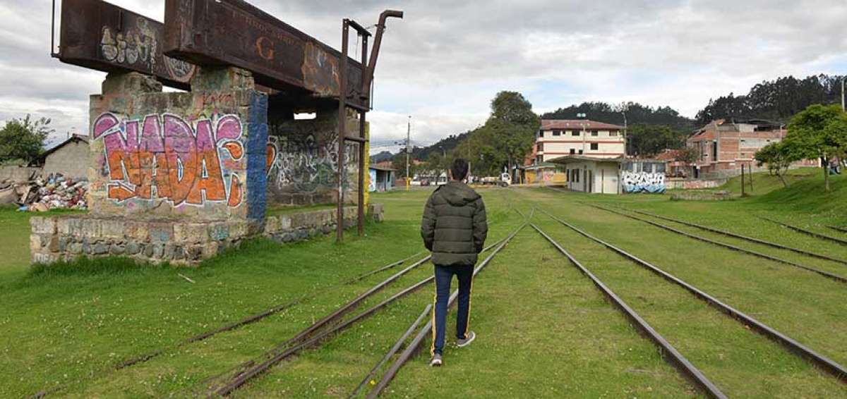 El terreno de la antigua estaci&oacute;n ferroviaria se encuentra deteriorado. Hay propuestas para que se efect&uacute;e un comodato y pueda recuperarse.  