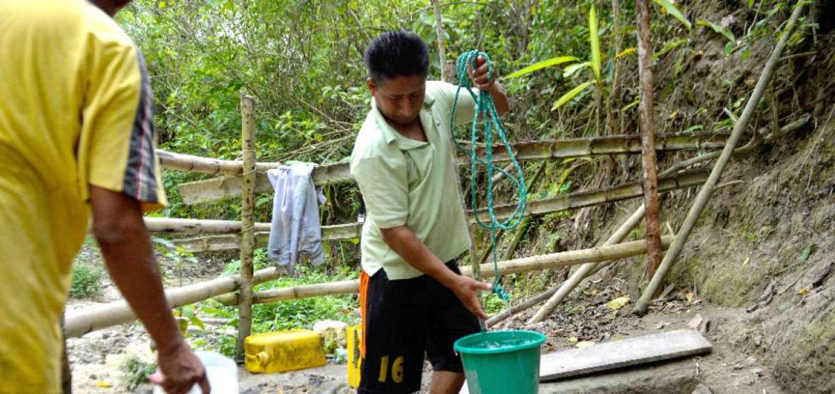 Los moradores de La Solita temen que los pozos de los cuales se abastecen de agua puedan estar contaminados.