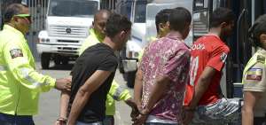 En un operativo en Monte Sina&iacute;, que pertenece al distrito Nueva Prosperina, fueron detenidas las ocho personas y luego liberadas.