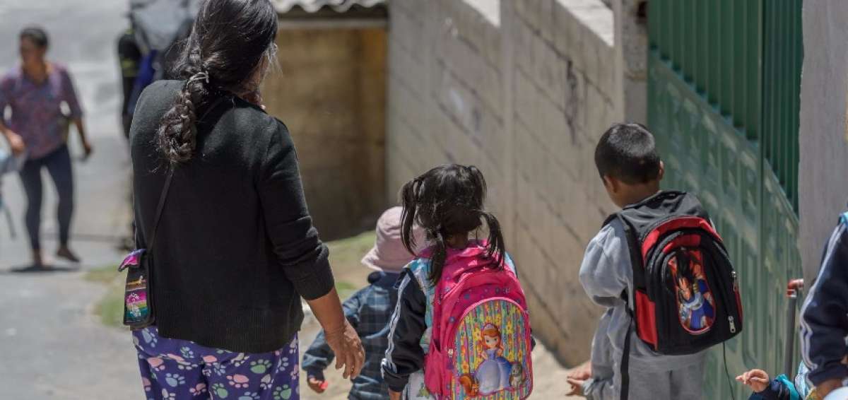 Exteriores de la unidad educativa de Quito, en donde habr&iacute;a ocurrido casos de agresi&oacute;n sexual.