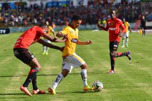 Barcelona gana el primer partido de visita