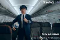 El exfutbolista Álex Aguinaga es el embajador oficial de Latam en Ecuador. 