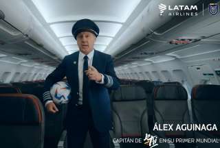 El exfutbolista Álex Aguinaga es el embajador oficial de Latam en Ecuador. 