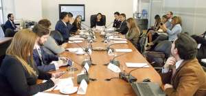 La Comisi&oacute;n de Justicia de la Asamblea continu&oacute; ayer con el debate del COIP relacionado con los temas de tr&aacute;nsito, respecto a las contravenciones.