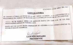 Boleta de la convocatoria efectuada a comerciantes de la Bah&iacute;a, de Guayaquil, agrupados en la Asociaci&oacute;n Abd&oacute;n Calder&oacute;n. Foto: Cortes&iacute;a