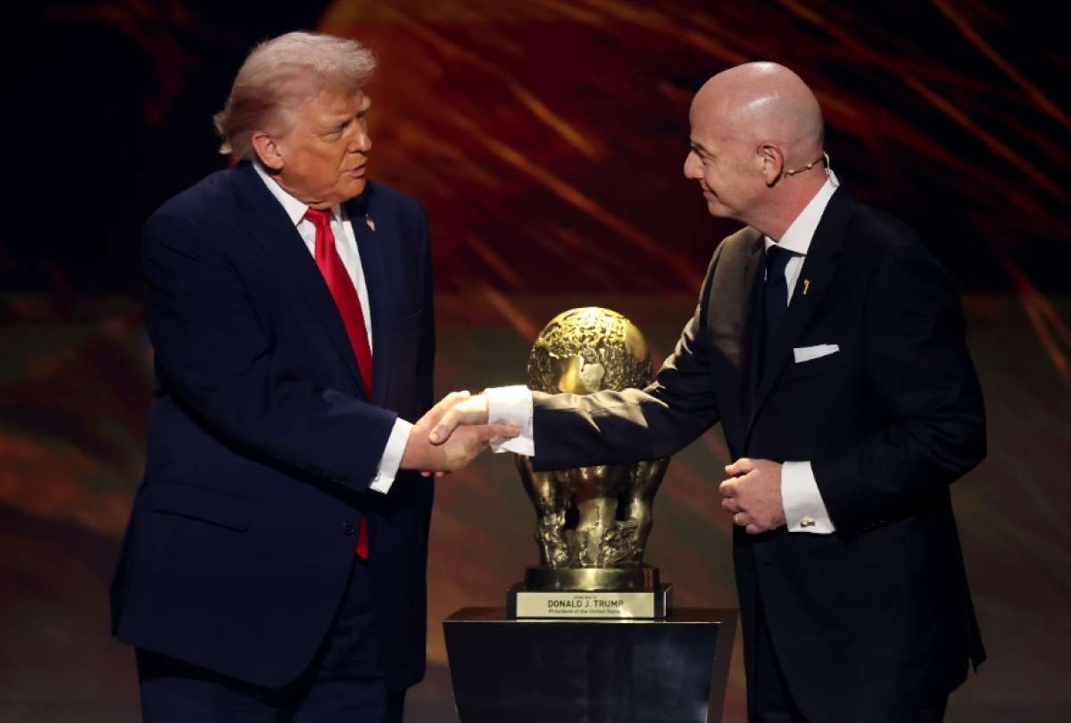 Donald Trump, presidente de Estados Unidos, y Gianni Infantino, presidente de la FIFA.