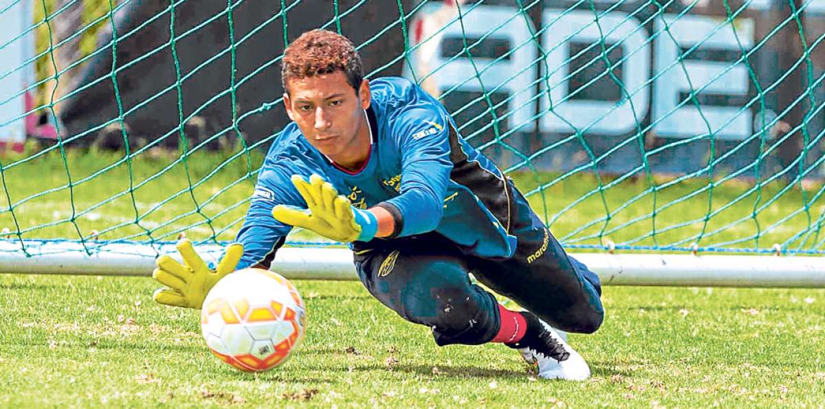 Jos&eacute; Gabriel Cevallos ser&aacute; el golero titular de la selecci&oacute;n durante el Sudamericano de Paraguay. Foto: Miguel Jim&eacute;nez / El Tel&eacute;grafo