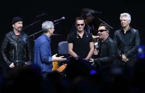 Apple ayuda a sus usuarios a desaparecer canciones de U2 