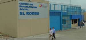 Ri&ntilde;a en c&aacute;rcel El Rodeo de Portoviejo deja un muerto y un herido