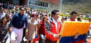 Delegaciones de j&oacute;venes de la ELAP recorrieron la zona cero