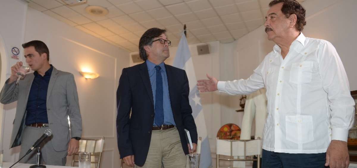 Mont&uacute;far aclar&oacute; que Concertaci&oacute;n no presentar&aacute; precandidato a la Presidencia.