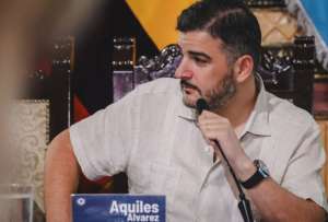 Solicitan al Concejo de Guayaquil activar remoci&oacute;n de Aquiles Alvarez