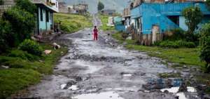 Informe para segundo debate de ordenanza de regularizaci&oacute;n integral de barrios en Quito est&aacute; listo
