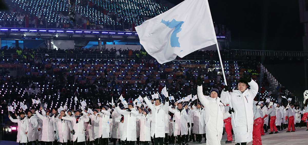La celebraci&oacute;n de los Juegos ha permitido un acercamiento entre Se&uacute;l y Pyongyang, despu&eacute;s de meses de agudas tensiones por los ensayos de misiles y el avance del programa nuclear del Norte.