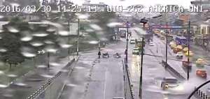 Imagen captada por las c&aacute;maras del ECU911 sobre el cierra de la v&iacute;a.