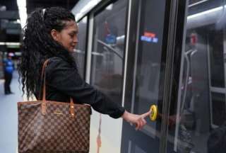El Metro cambia su sistema de puertas desde el 1 de junio. Esto es lo que debes y no hacer. Para ello iniciarán una campaña informativa y de acompañamiento.