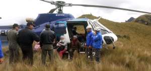 Siete personas fueron rescatadas en el cerro Fuya Fuya