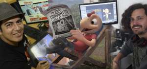 Jairo Cuadrado (izquierda) y Gino Balde&oacute;n son los ecuatorianos, especializados en animaci&oacute;n 3D que les dieron vida a los personajes de Condorito: la pel&iacute;cula.