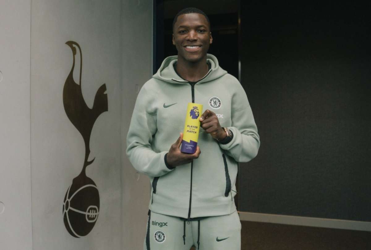 Moisés Caicedo cumple 24 años