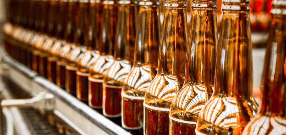Esta fusi&oacute;n entre la primera y la segunda cervecera mundiales est&aacute; destinada a crear un l&iacute;der mundial del sector. Entre las marcas de AB InBev figuran Corona, Stella Artois o Budweiser. SABMiller posee marcas como Miller, Peroni, Pilsner Urquell y Grolsh.