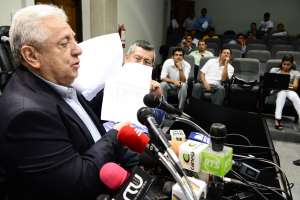 Luis Chiriboga reafirm&oacute; el apoyo de la FEF hacia los jugadores. Foto: Eduardo Escobar/El Tel&eacute;grafo