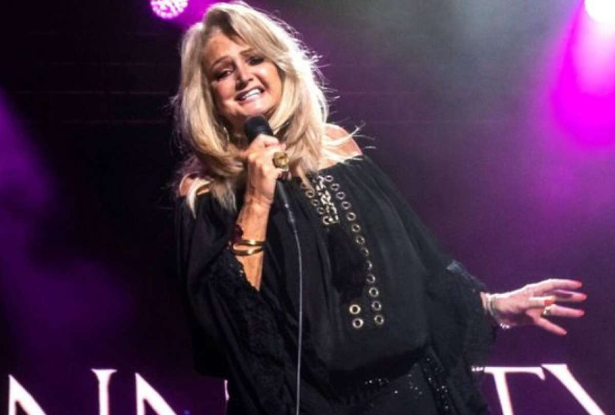 Con &eacute;xitos como &ldquo;Holding Out for a Hero&rdquo; e &ldquo;It&rsquo;s a Heartache&rdquo;, Bonnie Tyler dej&oacute; una huella imborrable en la historia del pop y el rock.
