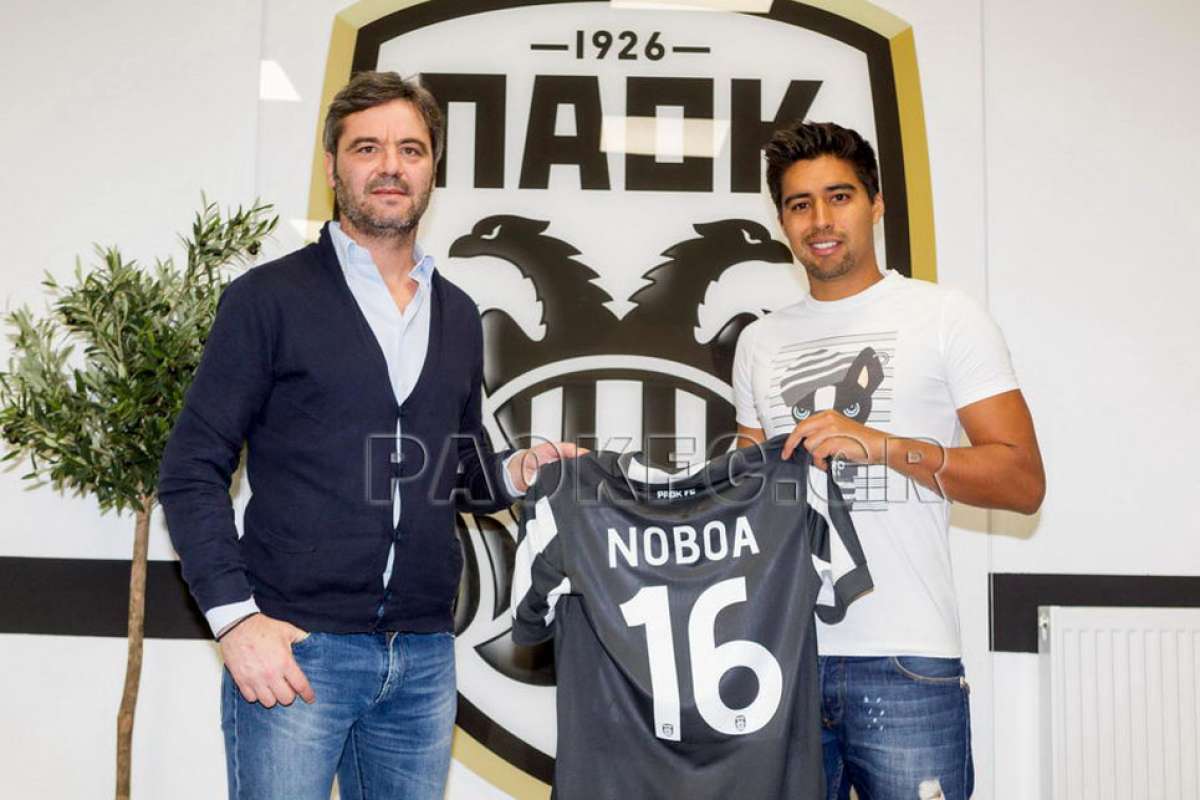 El jugador ecuatoriano recibi&oacute; el n&uacute;mero 16. Foto tomada de la web del club.