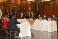 Gobierno y Asamblea entablarán dos mesas de diálogo: política y técnica