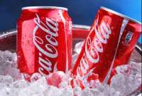 Donald Trump anunció que la Coca Cola empleará azúcar real en su receta a partir de este año. 