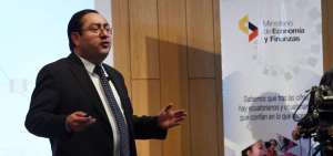 El Ministro de Finanzas, Carlos de la Torre.