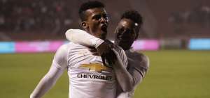 El volante Fernando Guerrero (i) ser&aacute; titular nuevamente, mientras que se espera por la recuperaci&oacute;n de su compa&ntilde;ero Johan Julio.